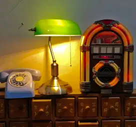 Lampu meja glass NOS jadul seiko omega sepeda Radio TV antik vintage