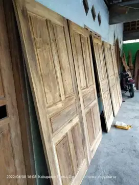 Pintu berkualitas