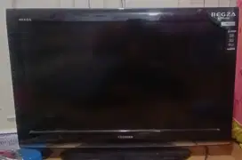 TV 32 TOSHIBA REGZA EV700 - Jual Murah