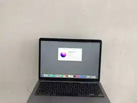 MACBOOK PRO 2020 M1 8/256GB