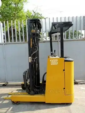 Forklift Komatsu Elektrik 1.5 Ton Bekas Siap pakai