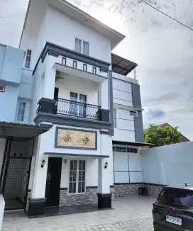 Di jual Rumah di fairuz residence