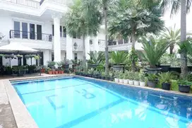 Rumah furnished ada swimming pool di permata hijau jakarta selatan