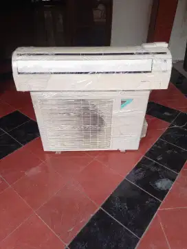 Ac Daikin 2 PK + pasang