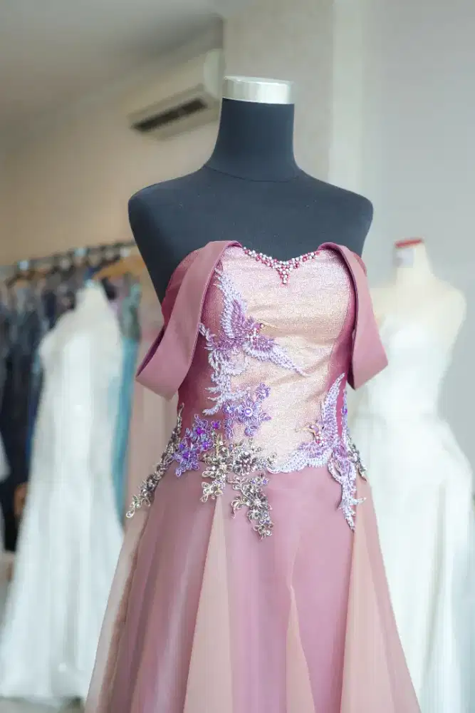 Dress pesta / dress premium