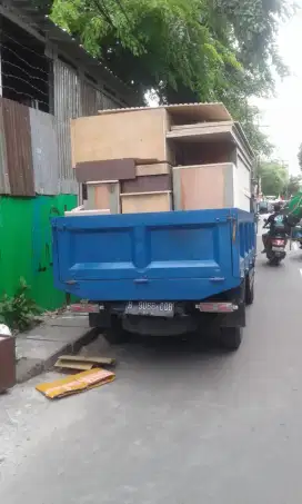 Jasa angkutan barang , jasa pindah rumah pakai engkol bak