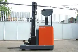 Forklift Toyota Reach Truck 1.4 Ton Tipe Duduk Elektrik