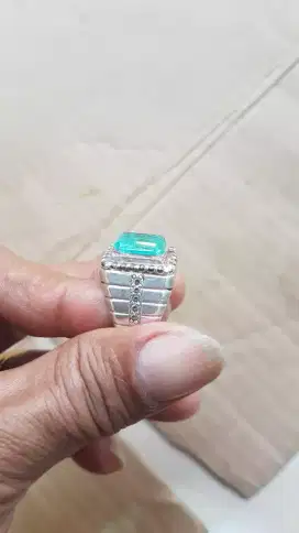 Batu Zamrud Rusia Ring Perak Ukuran 18
