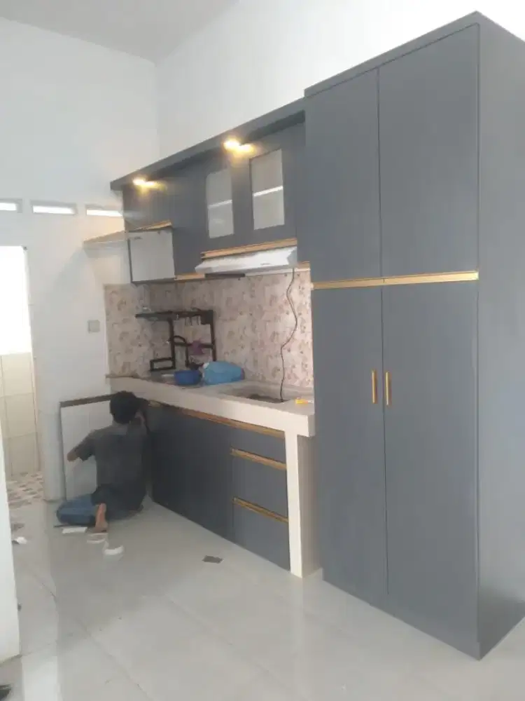 Furniture tempahan perabot kitchen set