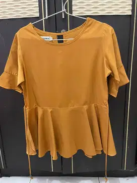 Blouse wanita kuning