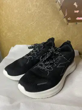 Sepatu Diadora GALA M Black