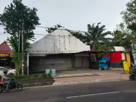 Dijual Tanah Komersial Bonus Bangunan Ex-Dealer Motor Sidoarjo