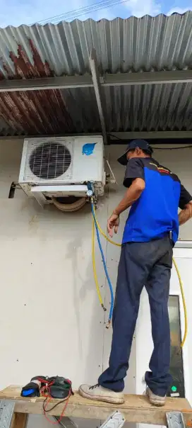 Service AC dan kulkas