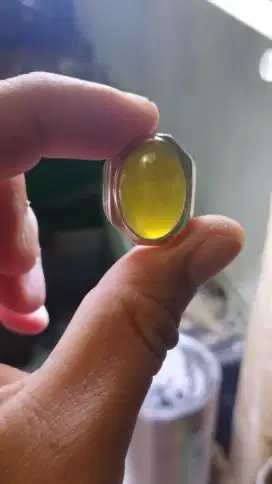 Batu bio solar idocrase