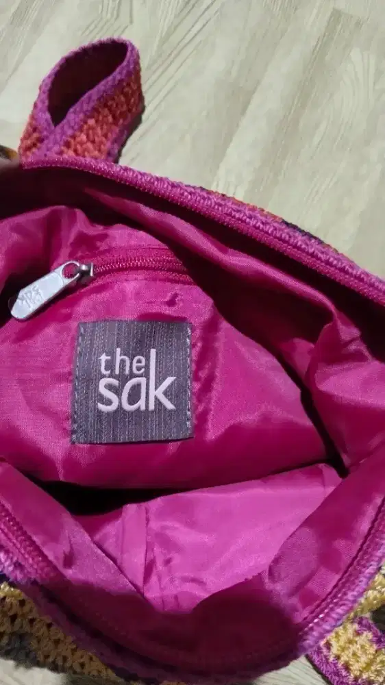 Tas rajut merk dowa
