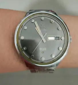 Jam Tangan Titoni