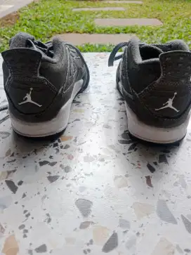 Sepatu anak original nike jordan size 15cm