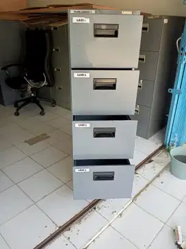 Filling cabinet