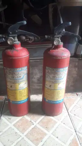 Slhkn plh slh 1 alat keamanan dr bahaya kbkrn slhkn plh slh 1 tabung