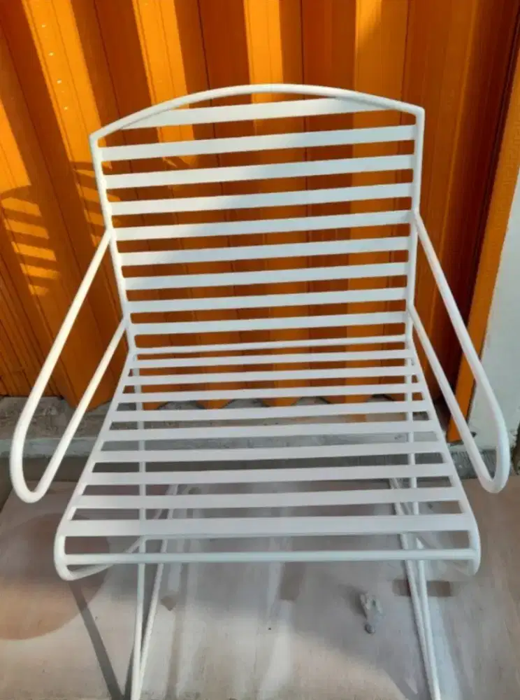 Jual kursi besi