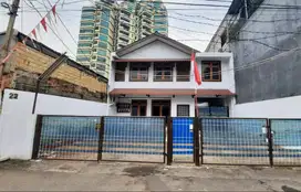 Dijual Rumah kost Karyawan Putri Strategis