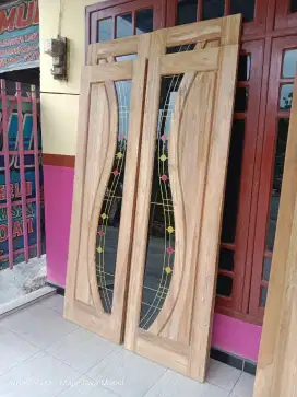 Pintu,kusen,jendela berkualitas harga grosir.