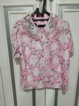 Blouse bunga BKK new