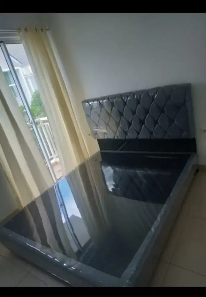 Dipan Divan Sandaran minimalis ukuran 160x200