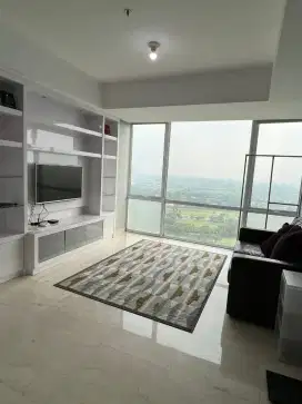 Apartemen U residence 2 type 2 bed semi penthouse lokasi strategis