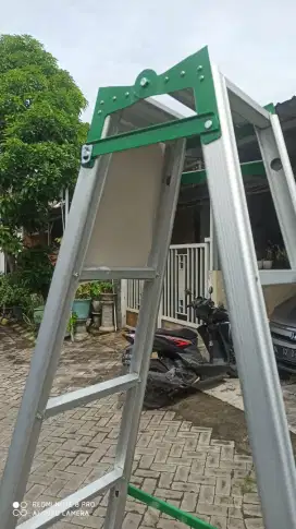 Tangga lipat 2 meter kuat Murah