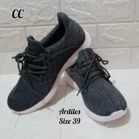 Sepatu cowok ardiles