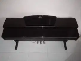 The Real Piano Sound.. Yamaha Arius Tipe Tertinggi