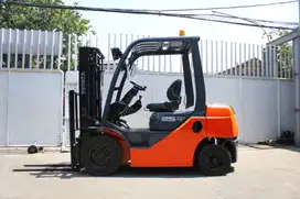 Forklift Toyota 2.5 Ton Second Jabodetabek