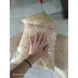 Serbuk kayu gergaji halus alas kandang untuk piyik,hamster,bayi landak