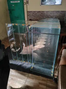 Aquarium ukuran ternak