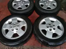 Velg mobil nissan serena ring 15 cocok gran max apv mega cary