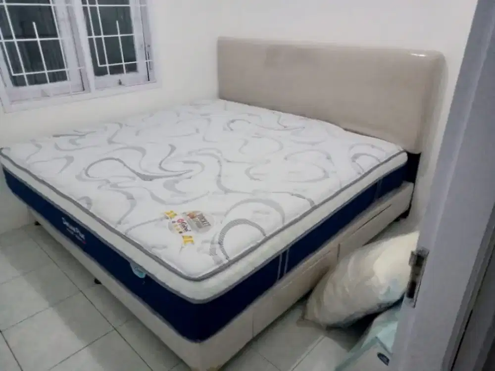 Dipan Divan / Risbang Minimalis ukuran 160x200