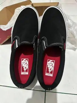 Sepatu Vans Slip On Pro B/W Original