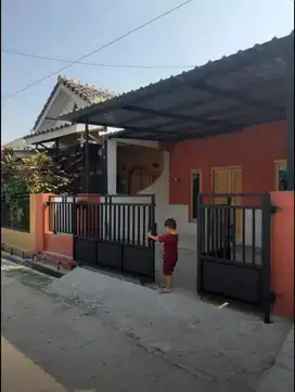 Rumah di exit tol sidoharjo sragen