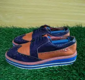 Sepatu Prada Size 37
