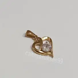 Liontin Love Gold Diamond 1,5cm x 1,8cm Titanium Stainless LLGD02