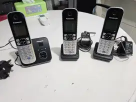 Panasonic Handfree Handset Telpon Rumah Model: KX TG-6821E