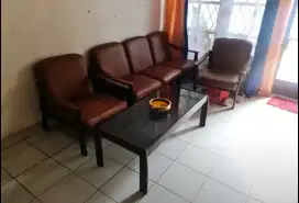 kursi / sofa tamu merk ligna, 5 sofa / kursi plus meja tamu full set