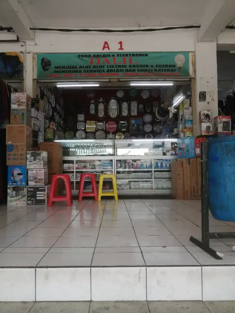 Jasa service arloji jam dan elektronik
