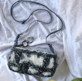 LIMITED EDITION! Dijual Tas Selempang Wanita Slengean