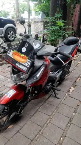 Motor Honda CS1.  SS On (Nego)