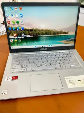 Laptop Asus M415D AMD Athlon Like New Slim