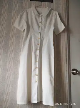 Dress putih preloved