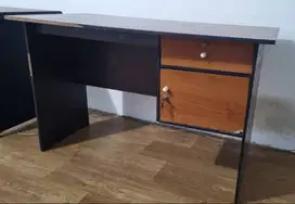 Meja Murah Bekas