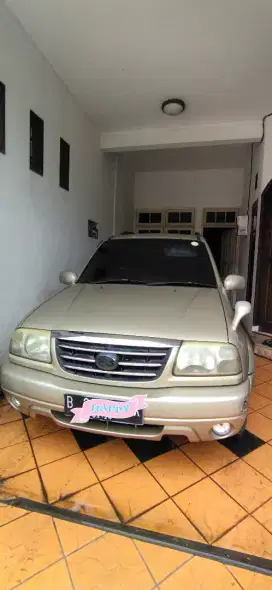 Jual Suzuki Grand Escudo XL7, Manual, 2004